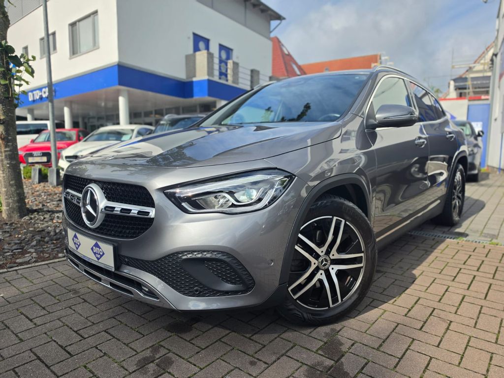 Image of Mercedes-Benz GLA 200