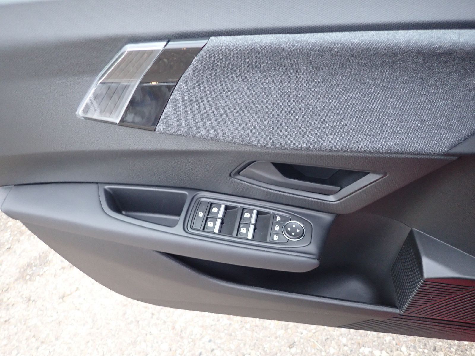 Fahrzeugabbildung Renault Clio Evolution Full Hybrid E-Tech 160