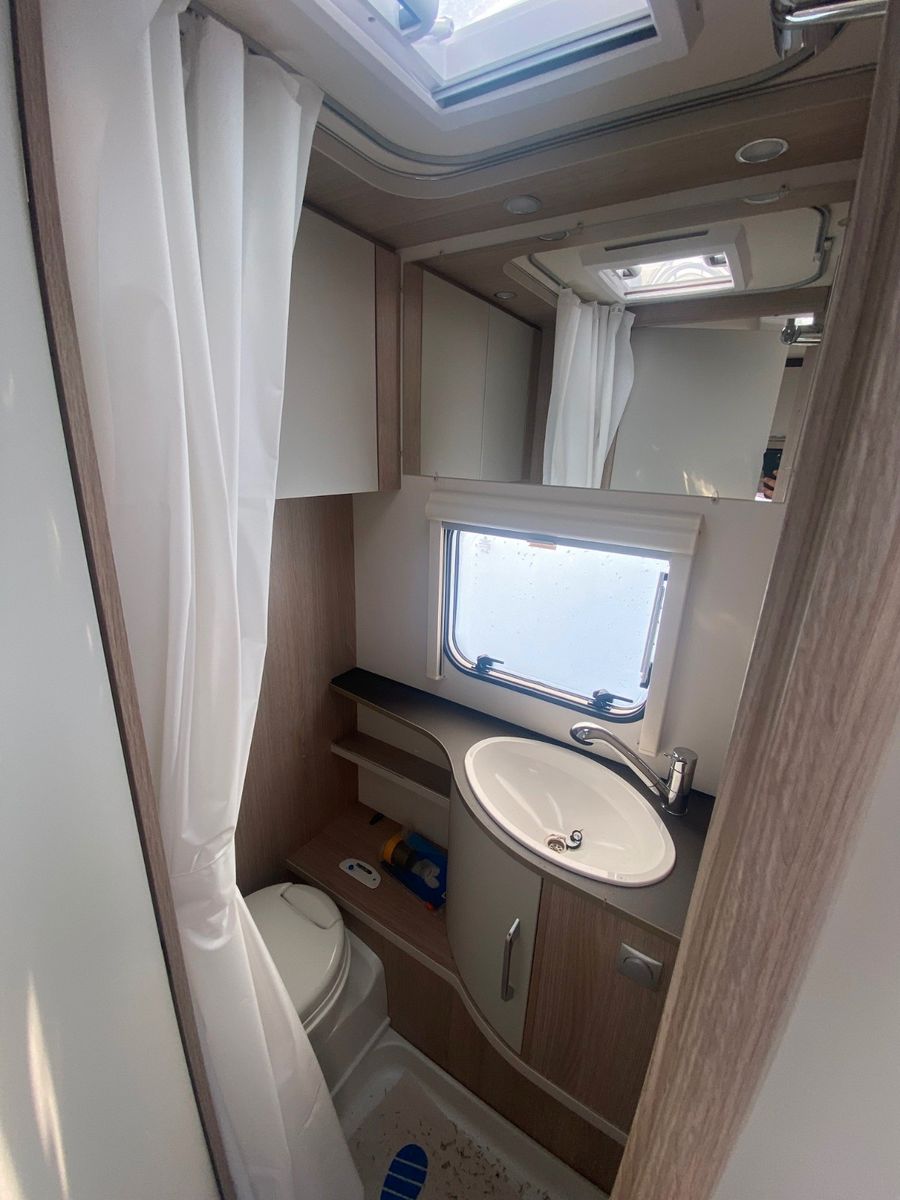 Fahrzeugabbildung Bürstner Premio 530 TL  LIMITED *1.700Kg*ATC*Aluf.*Dusche