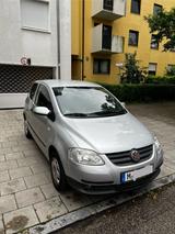 Volkswagen Fox 1.4 - Garagenfahrzeug, 8-Fach Bereift, PDC h