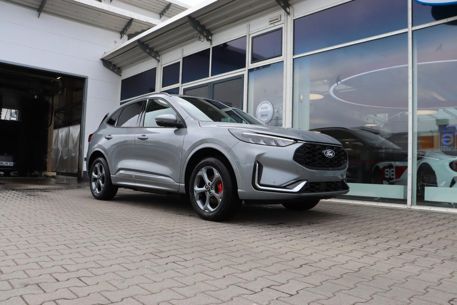 Ford Kuga ST-Line X 2.5 PHEV LED TWA NAVI 4,99% FIN*