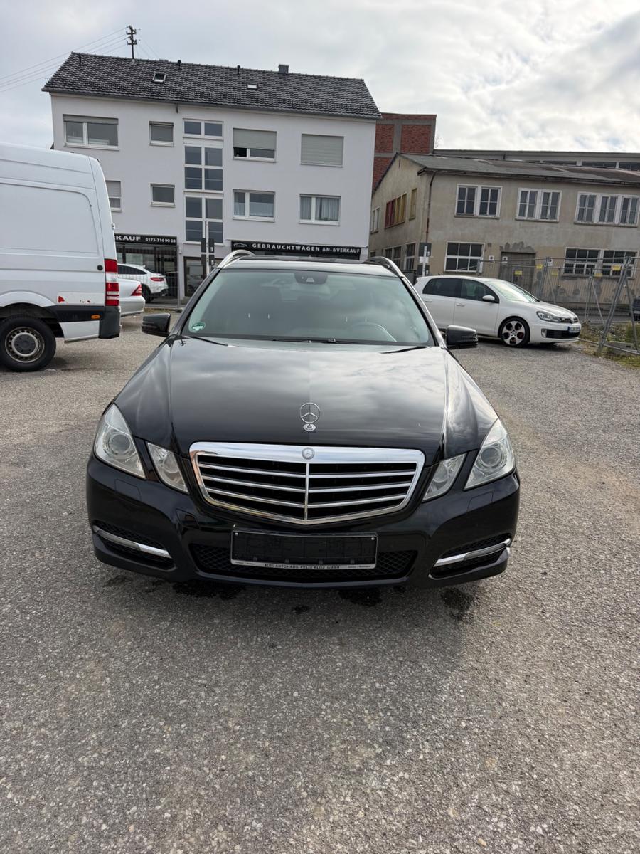Mercedes-Benz E 200