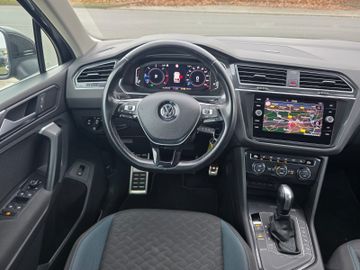 Volkswagen Tiguan - 10