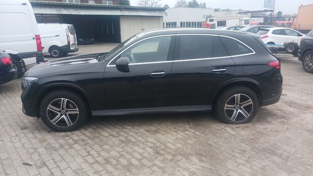 Mercedes-Benz GLC 300 AMG