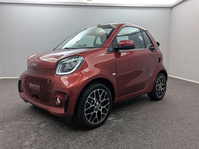 Smart ForTwo CABRIO EXCLUSIV*LEDER*NAV*LED*CARBON*22KW