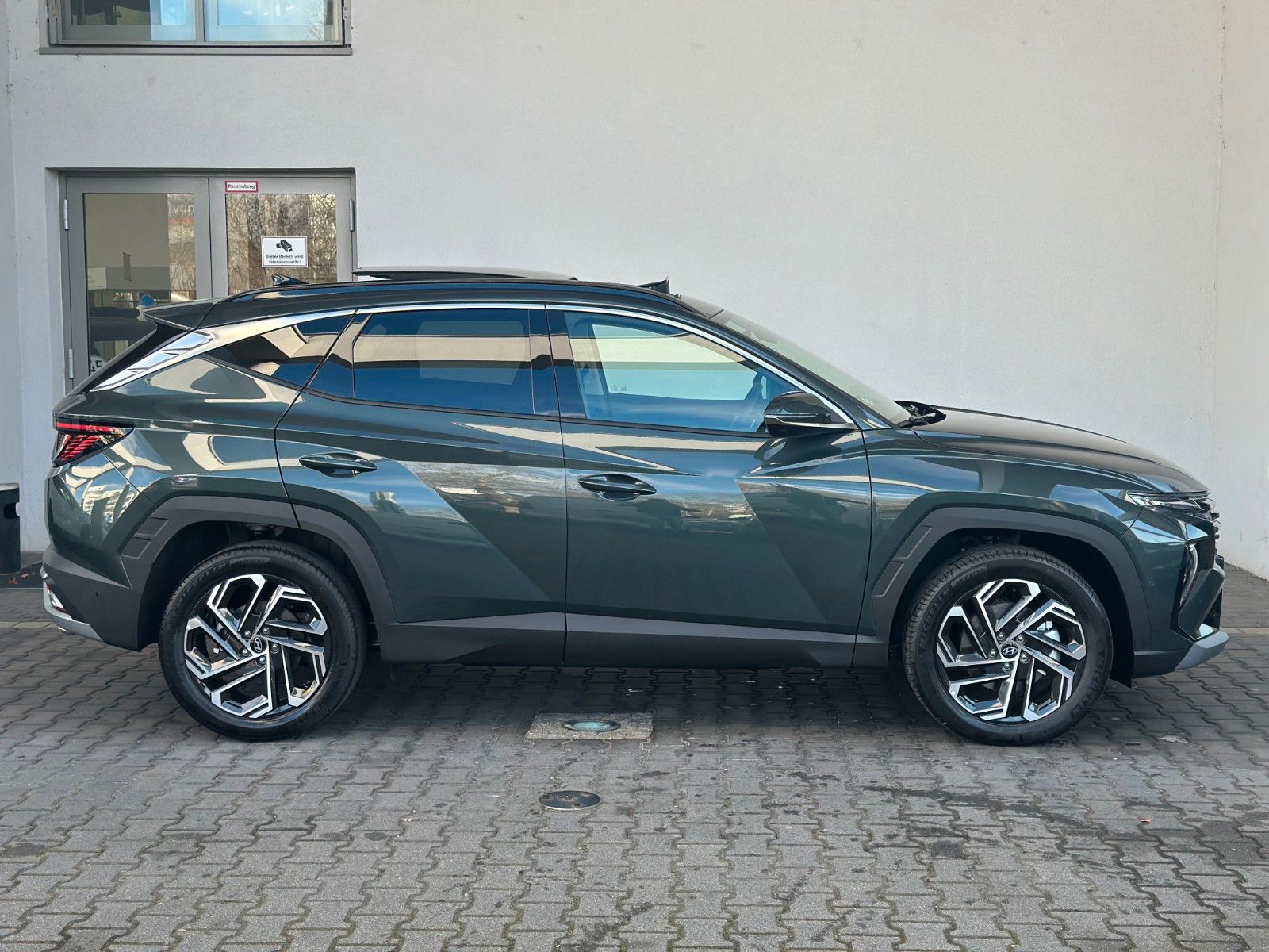 Fahrzeugabbildung Hyundai Tucson Prime Hybrid 1.6l 215PS Leder/Panorama!
