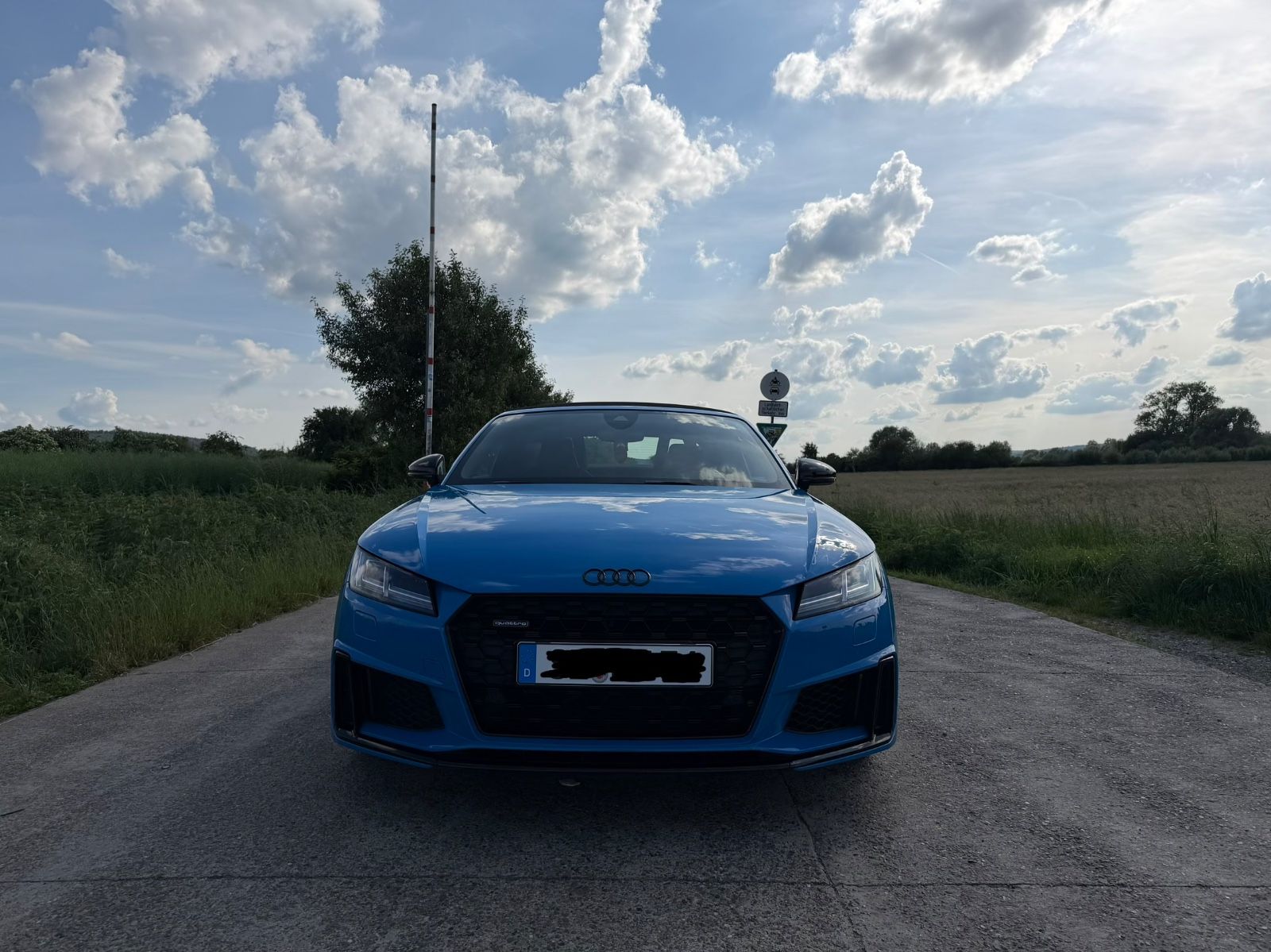 AUDI TT 45 TFSI S tronic quattro Roadster -