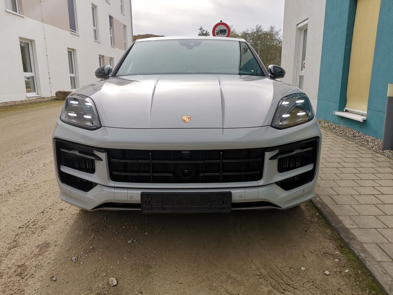 Porsche Cayenne E-Hybrid Coupe*SportDesign*KREIDE*BEIGE*