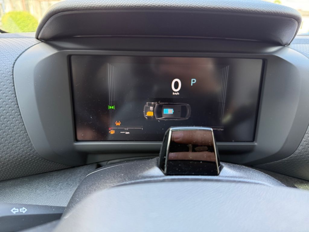 Fahrzeugabbildung Citroën C4 X Hybrid 145 MAX Vollausstattung