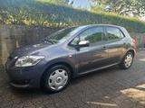 Toyota Auris 1.6 Executive | Xenon | TÜV/AU neu  - Toyota Auris: 1.6