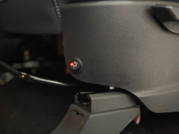 Fahrzeugabbildung Ssangyong REXTON 2.2D Quartz 4WD 8AT*SHZ*NAVI*AHK möglich*