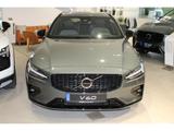 Volvo V60 B4 Benzin Ultra Dark AHK Pano 360 Kamera Spo - : Grün, Kombi