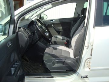 Volkswagen Golf Plus - 8
