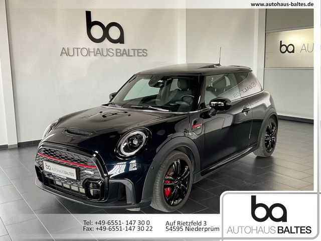 MINI JCW 17"/Pano/Park/HuD/Navi/LED/Kam/Black