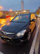 Hyundai i30 CW 1.6 CRDi 66 kW Edition20 Edition20 - Hyundai i30: Edition20