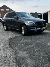 Mercedes-Benz ML 350 BlueTEC 4MATIC - - Mercedes-Benz ML 350 in Bielefeld