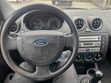 Ford Fiesta 1,3 51kW Viva X / TÜV 03/28 / Kein Rost - Ford Fiesta aus 2005: Viva X