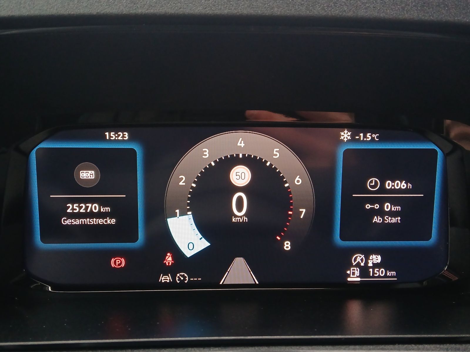 Fahrzeugabbildung Volkswagen Caddy Kombi TSI Climatronic AID GRA PDC