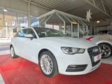 Audi A3 Sportback ultra SPORTFAHRWERK+PANO+NAVI+SHZ+ - Audi A3: Weiß, Sportback