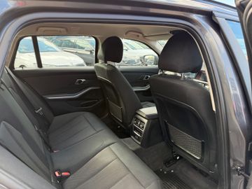 BMW 320 - 12