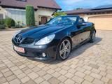 Mercedes-Benz SLK 350 mit AMG Paket  - Mercedes-Benz SLK 350 aus 2005: AMG