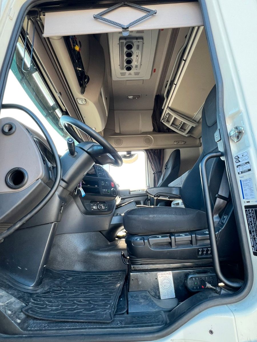 Fahrzeugabbildung DAF XF 480 FAN SSC Dachser, Lift-Lenk, Intarder
