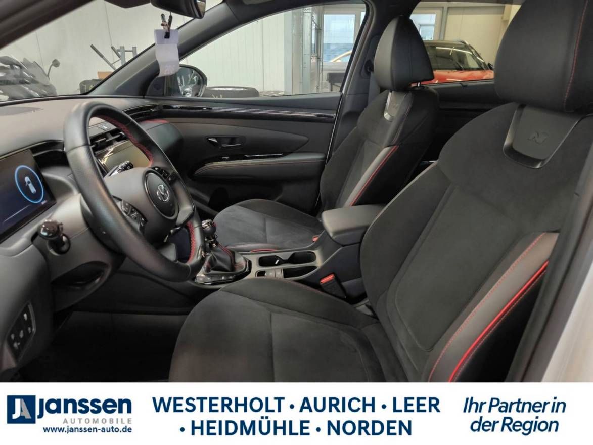 Fahrzeugabbildung Hyundai TUCSON N LINE/Panoramadach/AHK abnehmbar/PDC/Nav