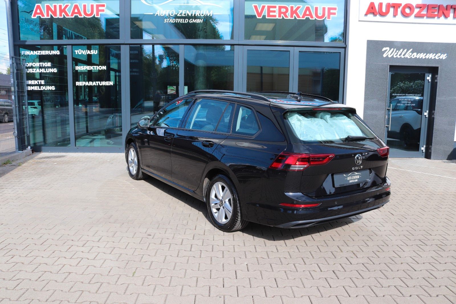 Volkswagen Golf VIII Variant Life AHK CarPlay ACC Navi SHZ foto 5