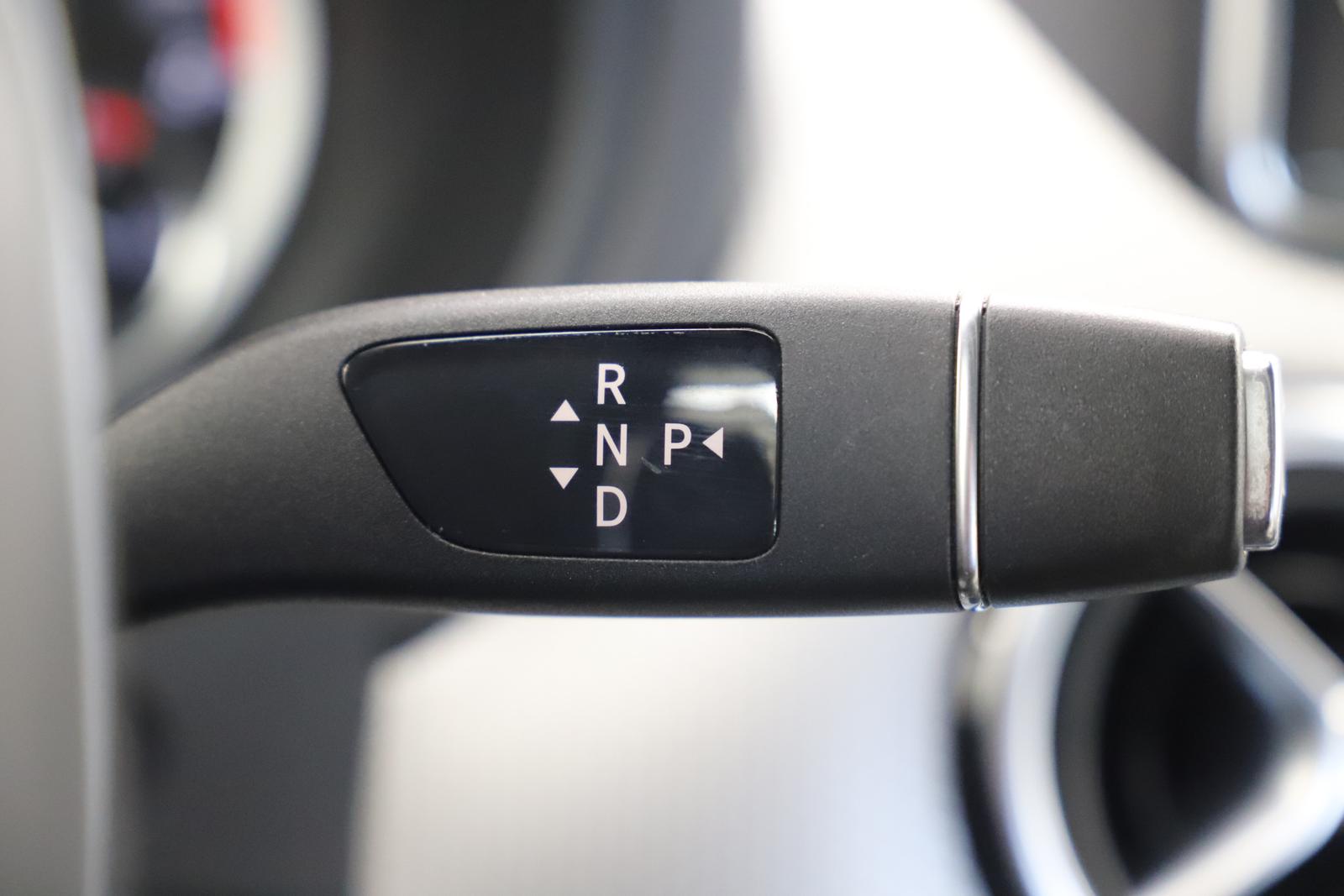 Mercedes-Benz B 200 156PS 7G Memory Leder RCAM AHK ACC