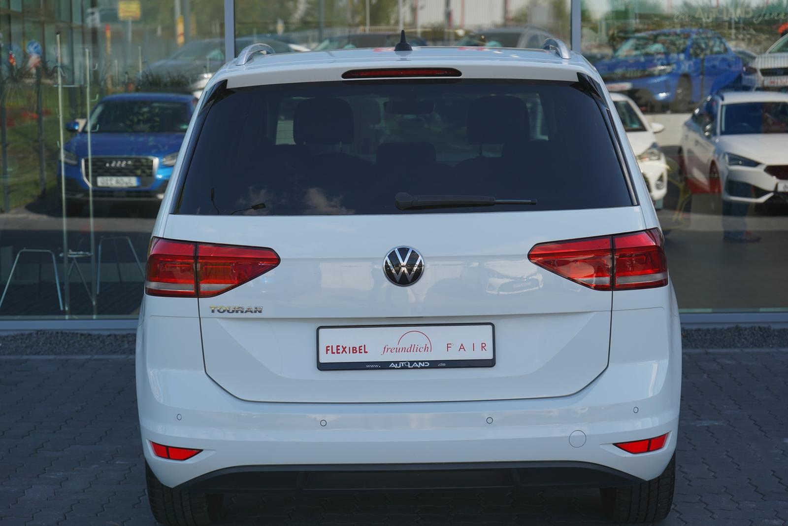 Volkswagen Touran 1.5 TSI Active DSG 7-Sitzer Navi ACC PDC, миниатюра 3