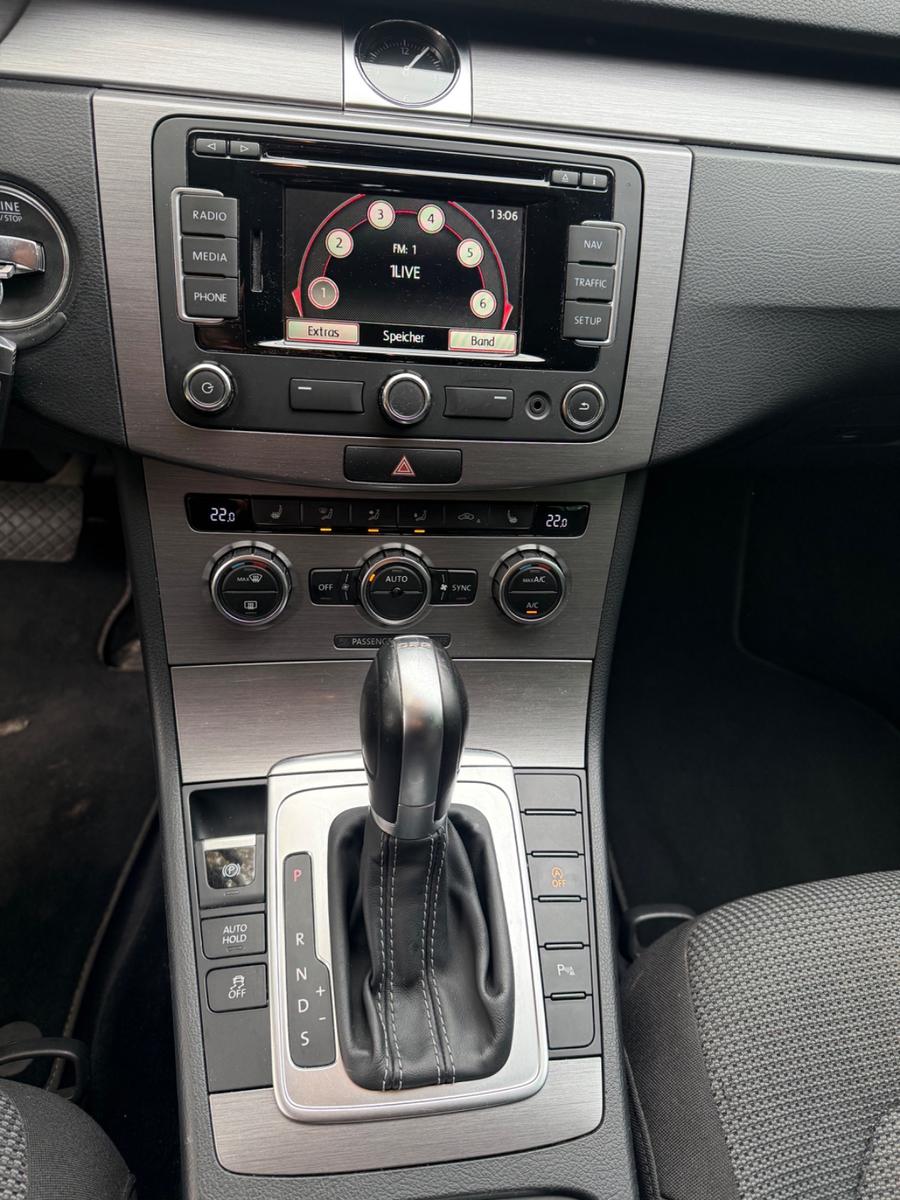 Volkswagen Passat 2014 — photo 17