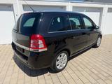 Opel Zafira B 1.9 Innovation 7 Sitzer Navigation - Opel Zafira aus 2008 mit Diesel-Antrieb