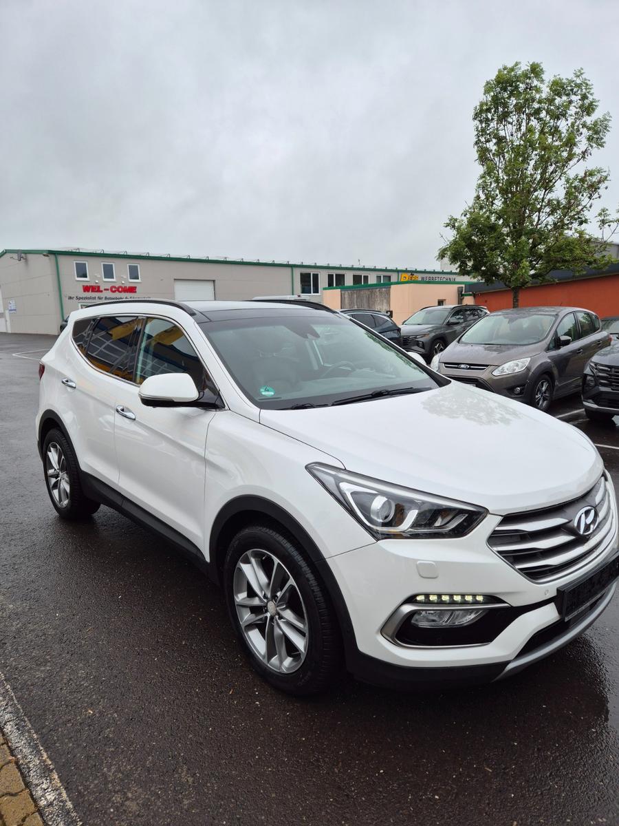 Hyundai Santa Fe blue Premium 4WD Standheizung