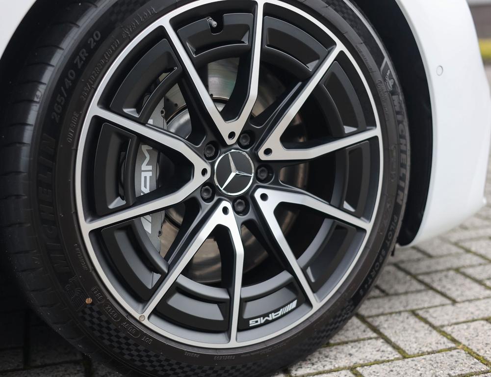 Mercedes-Benz SL 43 AMG