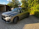 BMW iX1 xDrive30 - Vollausstattung  - BMW iX1 mit Schiebedach