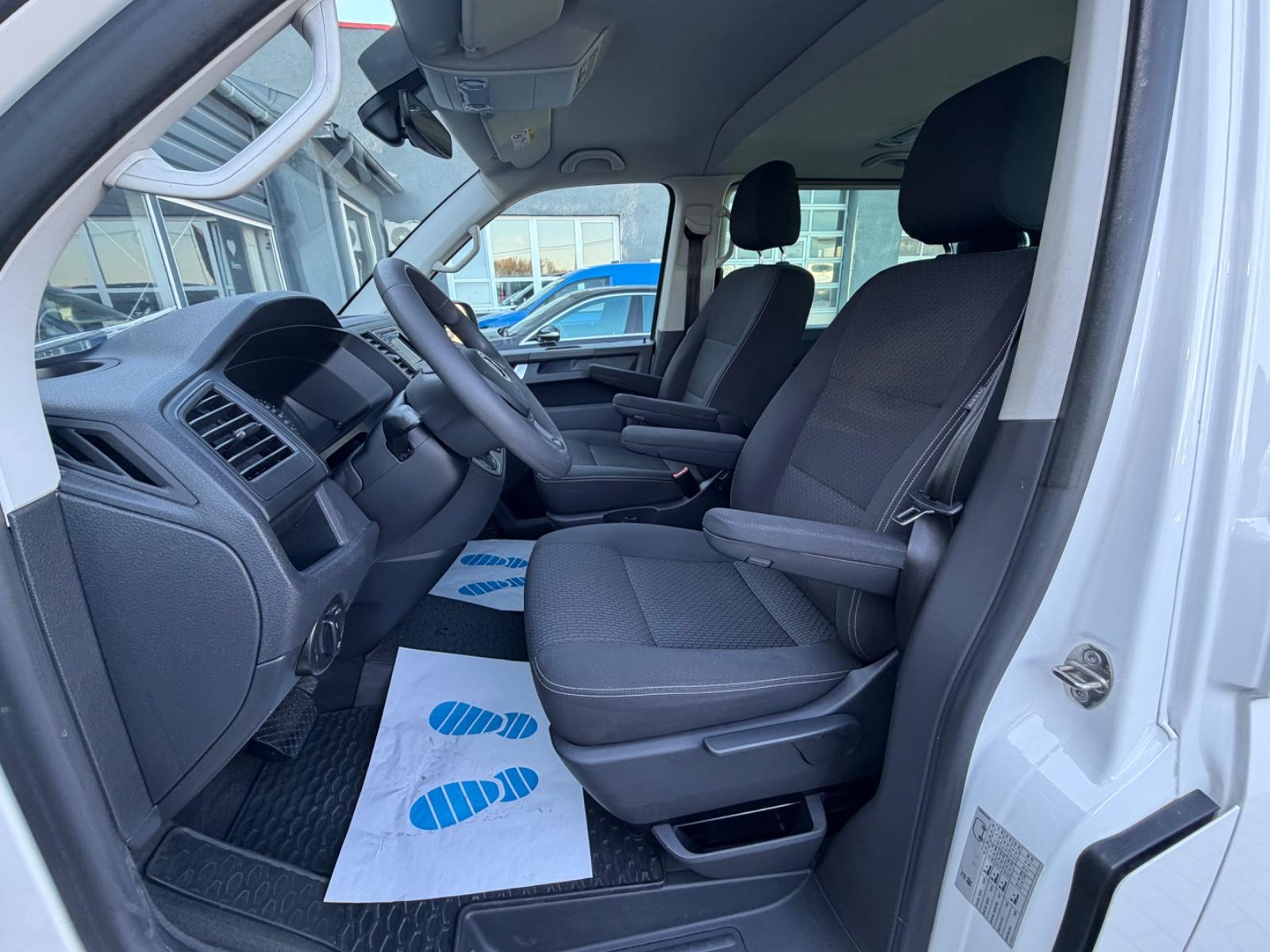 VOLKSWAGEN T6 MULTIVAN 2.0 TDI 150CH - BVA - ENTRETIEN A JOUR - ATTELAGE