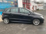 Mercedes-Benz B 180 Xenon Navi PDC SHZ Klima - gebrauchte Mercedes-Benz B 180 aus dem Jahr 2010