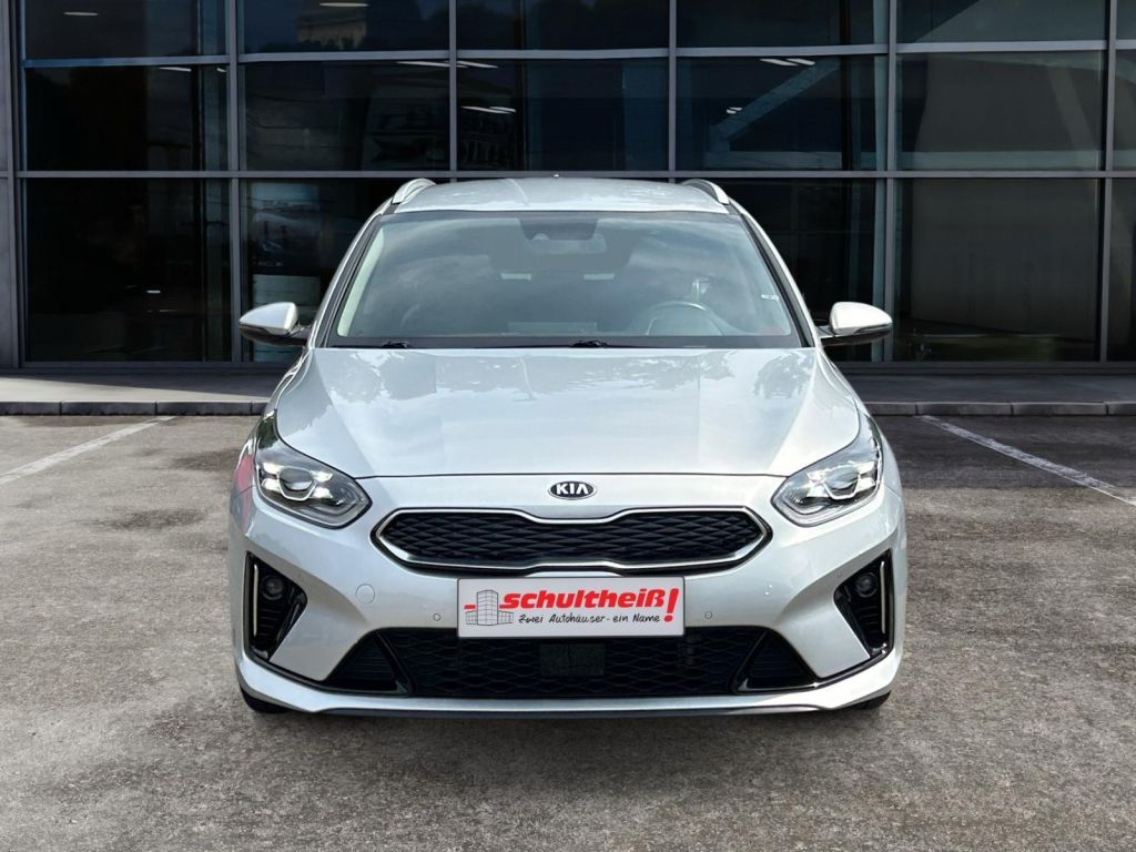Fahrzeugabbildung Kia Ceed SW 1.6 GDI DCT OPF Plug-in-Hybrid Vision