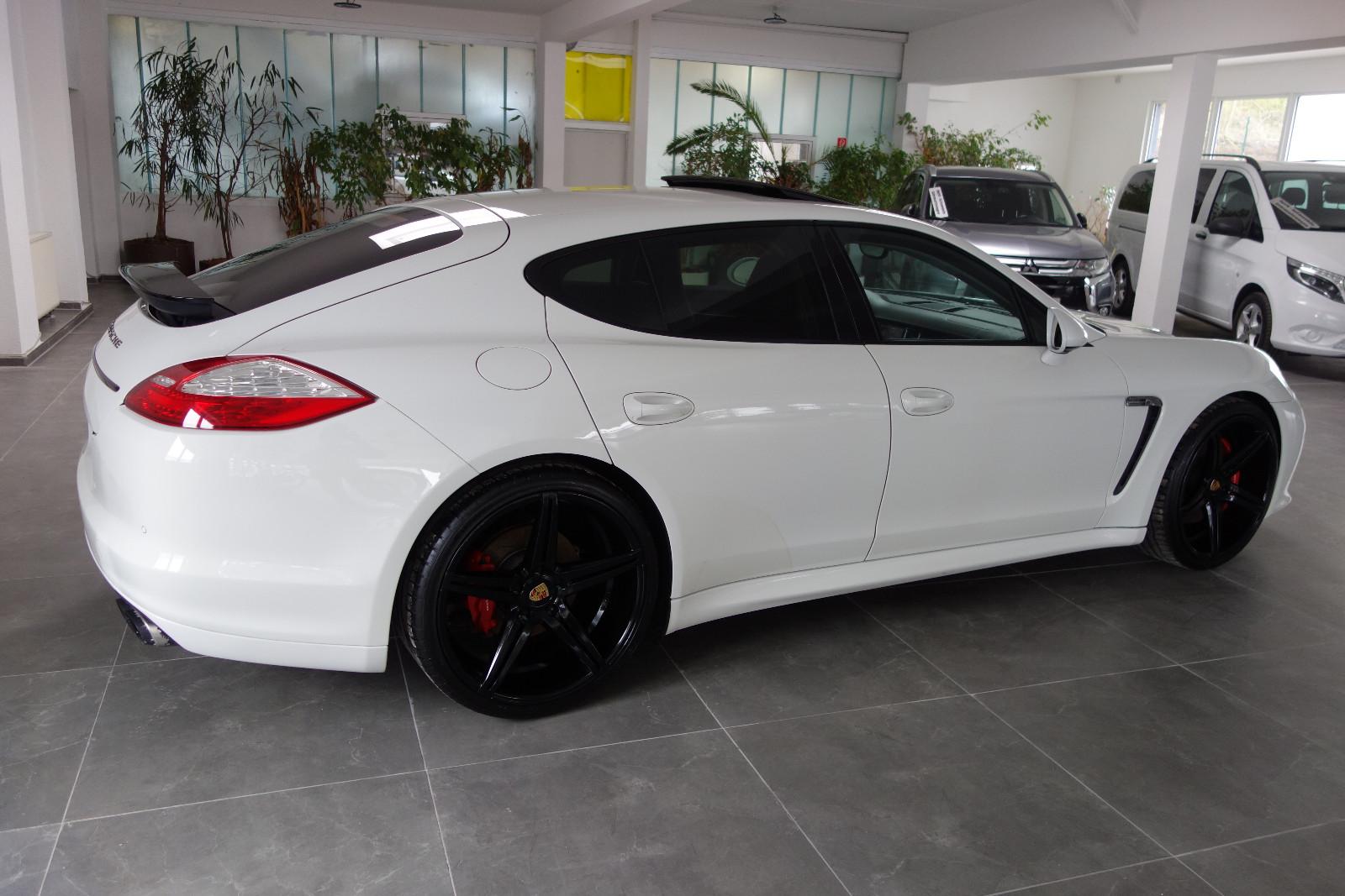 Porsche Panamera 4S 4.8 V8 400ch PDK Pack GTS Design 22" BOSE Toit ouvrant Échappement sport Caméra PASM