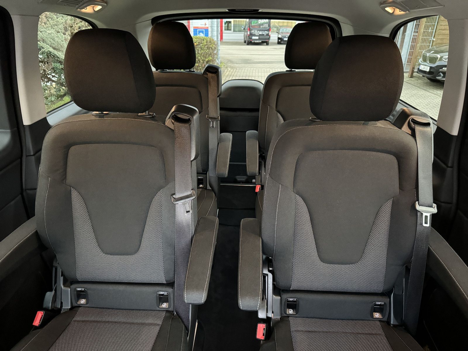 Fahrzeugabbildung Mercedes-Benz V 220 d EDITION/LED/Navi/DAB/Cam/Spur/Side/AHK/