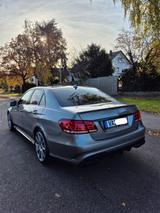 Mercedes-Benz E 63 AMG 4MATIC AMG LED/Massage/360° - gebrauchte Mercedes-Benz E 63 AMG aus dem Jahr 2014
