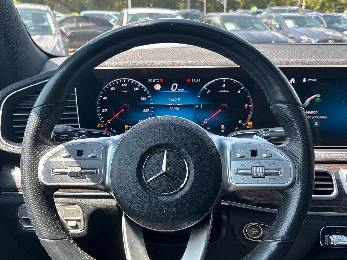 Mercedes-Benz GLE 350 d 4M Multibeam Distronic Panorama AHK