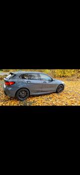 BMW M135i xDrive*Vollausstattung*Servicepake-4.2027 - graue BMW M135