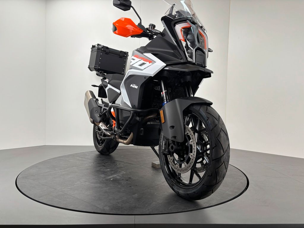 Fahrzeugabbildung KTM 1290 SUPER ADVENTURE S *TOPCASE *TOP-ZUSTAND