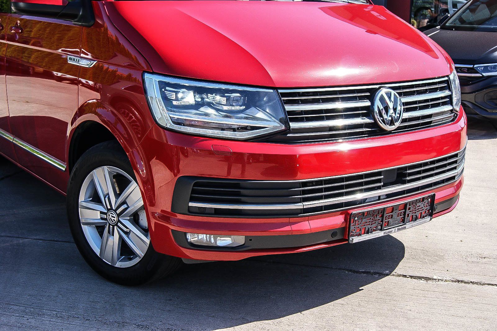 Fahrzeugabbildung Volkswagen T6 Multivan 20TDI Generation Six LED NAVI 1.HAND
