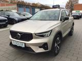 Volvo XC40 B3 (Benzin) Plus Dark Cam Navi - Volvo XC40 in Lübeck