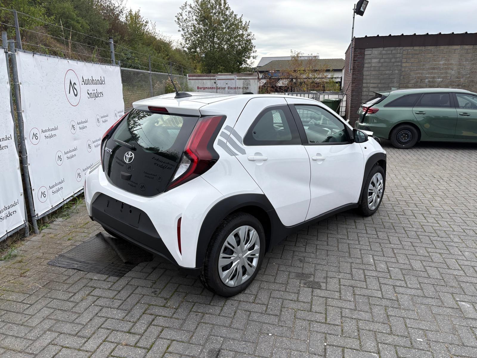 Toyota Aygo X Play