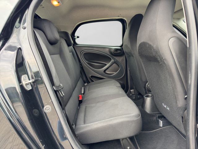 Fahrzeugabbildung Smart forfour electric drive / EQ Allwetter+Schnelllad