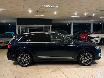 Audi Q7 - 7
