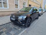 Volkswagen Touareg 3.0 V6 TDI SCR Tiptr. Terrain Tech - - VW Touareg Gebrauchtwagen in München